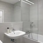 Kesselbauer - Luxury With Free Parking Διαμέρισμα